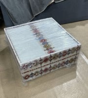 طاولة سداسية