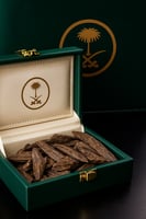 العود الأزرق الفاخر