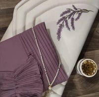 طقم صلاة فاخر – شرشف وسجادة مطرزة مع مسبحة ومبخره...