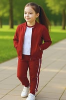 طقم بناتي رياضي ثلاثة قطع