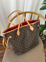 LV بيج