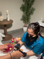 خدمة بدكير قدمين