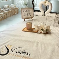 عرض شتاء جدة ( خدمة مساج علاجي 40د + خدمة بدكير يد...