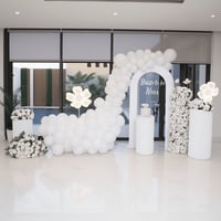 باقة تنسيق حفلة توديع العروس ثيم أنيق لتوديع العزو...