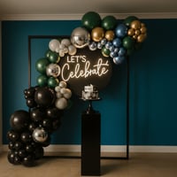 باقة تنسيق حفلة الميلاد ثيم تنسيق الفخامة السوداء...