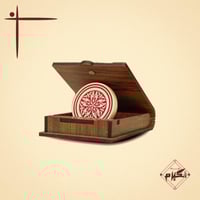 مضرب كيرم إصدار Gold V2