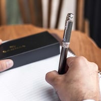 9 قلم Sera | سيرا (الرمادي-الفضي)