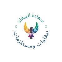 سعادة الببغاء