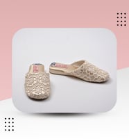 شبشب عرايسي كعب واطي دانتيل 4129