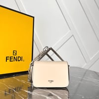 شنط يد نسائية مكرو