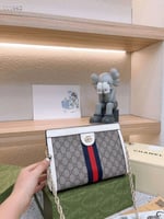 شنط كروس بودي,,شنطة انيقة