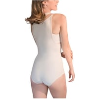 مشد بعد عمليات شفط الدهون تحت الصدر دعم مثالي للبط...