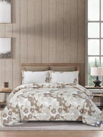 مفرش نفر ونص مطبوع بتصميم زهري انسيابي