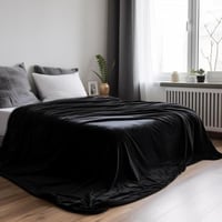 بطانية خفيفة مخمل -اسود