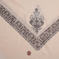 شال مطرز شتوي فاخر - GENEVOIS