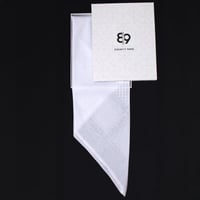 شماغ أبيض رجالي - EIGHTY NINE