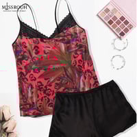 طقم "جاذبية الفهد"