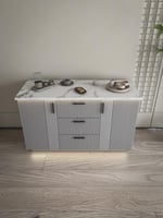 بكج ركن القهوة مقاس لون رمادي مقاس 140 باضاءة مخفي...