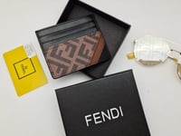 بوك بطاقة جلدي