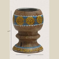 مبخرة خشبية أسطوانية بتصميم أنيق