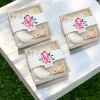 سبح بشعار سرطان الثدي