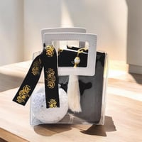 مصحف مع مبخرة يدوية