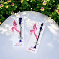 قلم ورق بشعار سرطان الثدي