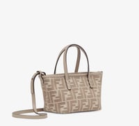 فندي حقيبة Roll ميني