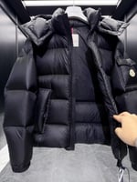 جاكيت Moncler Maya 70 Hooded Short Down