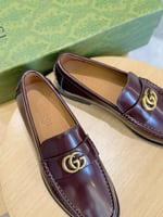 حذاء رسمي لوفر Gucci Double G