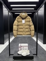 جاكيت Moncler Maya 70 Hooded Short Down