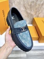 حذاء رسمي لوفر LV Major