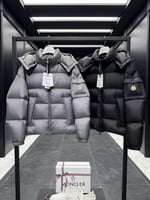 جاكيت Moncler Maya 70 Hooded Short Down