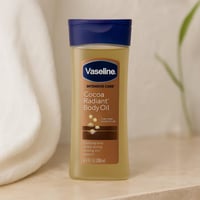 زيت الجسم كاكاو راديانت من فازلين – 200 مل