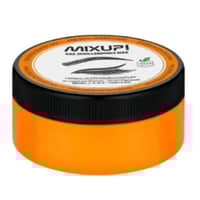 شمع لتصفيف الحواجب من مكس أب