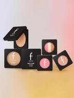 بودرة مضغوطة سي باودر 095 لايت بورسلين بيج