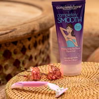 جل حلاقة مرطّب لمنع الحبوب من كومبليتلي بير - 180...