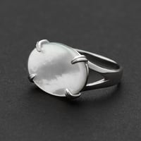 خاتم ملكي مخالب فضه عيار 925 - صدف