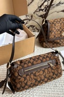 حقيبة coach بحجمين