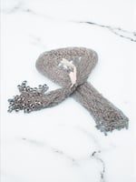 سلاسل من الفولاذ مقاومه للصدا ( السعر للحبه )