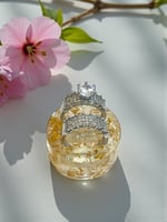 حامل خواتم (للعرسان)