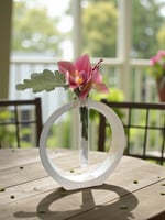 حامل زهور متعدد الأشكال