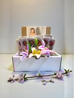 مستكه معطره توزيعات ( لجميع المناسبات)السعر للحبه