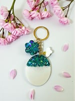 ميداليات ريزن بالاسم ( اشكال متنوعه)