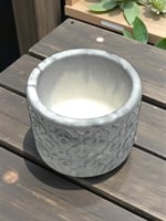 وعاء او (اصيص زرع) متعدد الاستعمالات