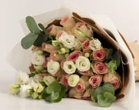 باقة جوري بينك