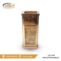 سله نفايات وطفايه سجائر