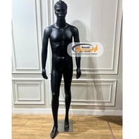 مانيكان رجالي كامل اسود ملامح وشعر