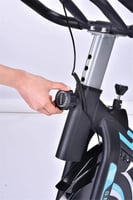 دراجة ثابتة منزلية مغناطيسيه مطورة مع ميزة التحكم...