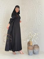 عباية سدن بقماش لنن هندي مقلم اسود